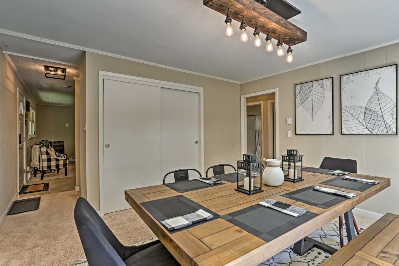 Modern East Stroudsburg Home With Deck And Gas Grill! Eksteriør bilde